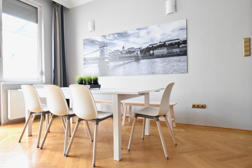 Standerd By Hi5 - Lovag Family Apartmán *